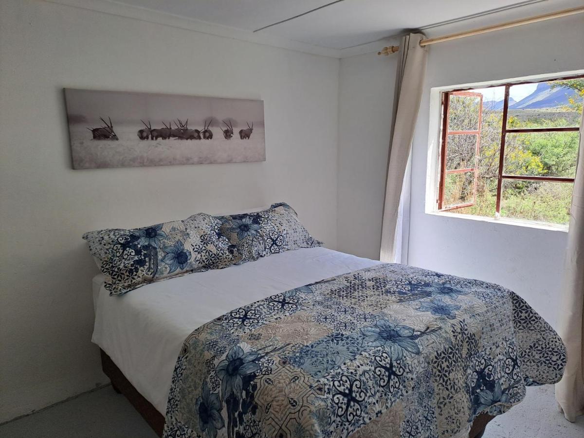 Appartement De Hoop Guest Farm à Beaufort West Extérieur photo